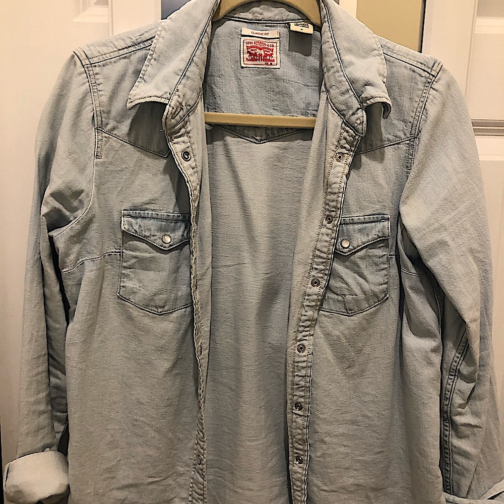 LEVIS jean button up top